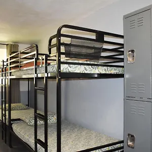  Hostal Polynesian Club Estados Unidos
